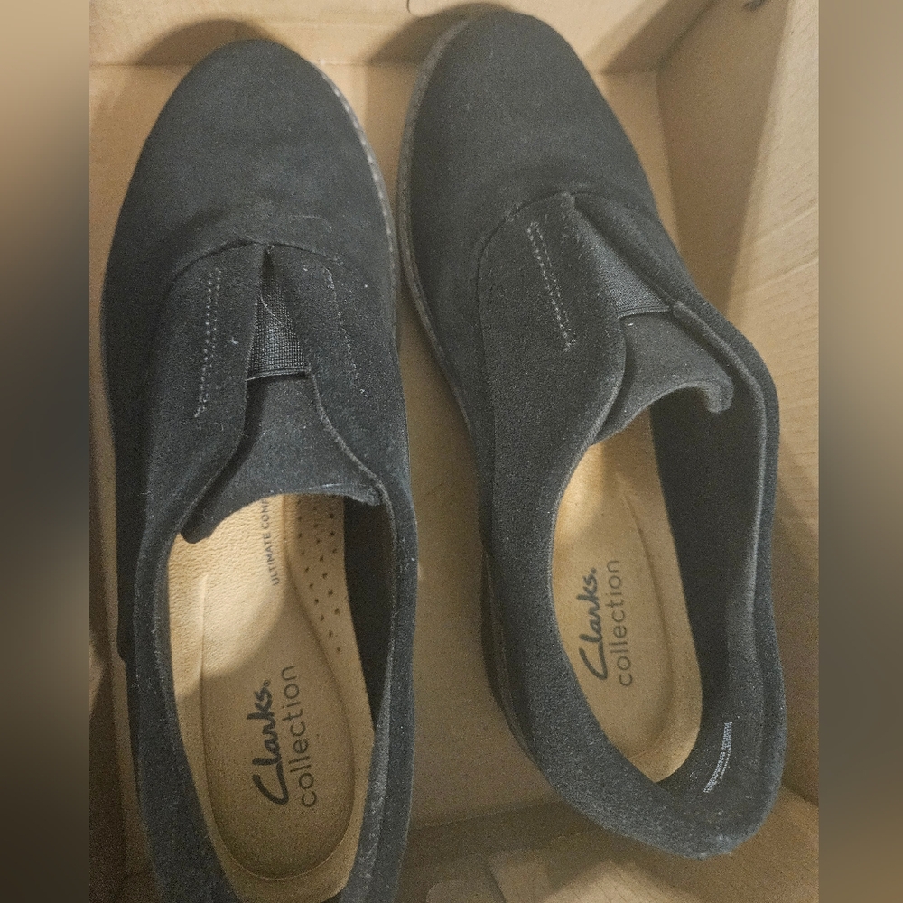 👞 EUC Clark's Airabell Sky Slip-On, Size 9M, Black, Suede